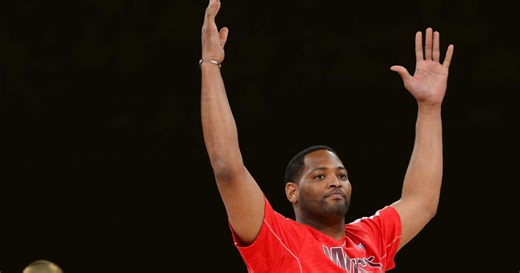 “I was deferring to a guy by the name of Hakeem” – Robert Horry shares the story of why he almost got traded to the Detroit Pistons