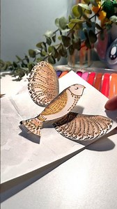 Moving bird card idea #giftcard #giftideas #craftideas #diyprojects #birdillustration