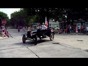 Milwaukee Model T Ford Club July 5th. Alcott Park Parade 7-5-2010