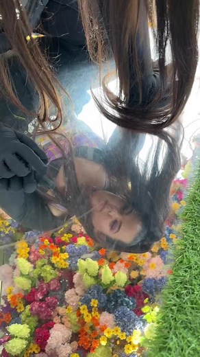 Me looking down on all my exes from my floral throne ✨💐✨ #netta #newmusic