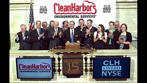 It's almost time for another boss to get in disguise! Watch Clean Harbors founder and CEO, Alan McKim, clean up the streets of NYC tomorrow at 9/8c during an all-new Undercover Boss. | Undercover Boss