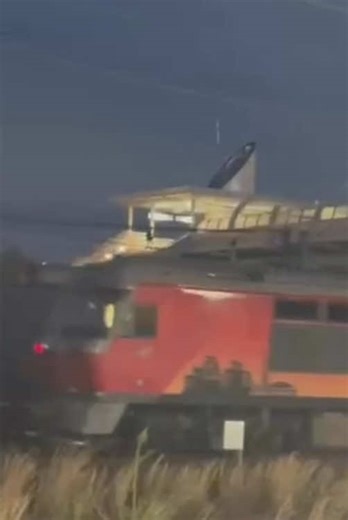 DF200-201号機が愛知機関区構内を走行中！ #df200 #df200形#アイミー#あいまみ車#JR貨物