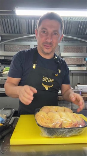 Zobaczcie jak ja otwieram udko z kurczaka? Żeby szybciej doszło na grillu 😋