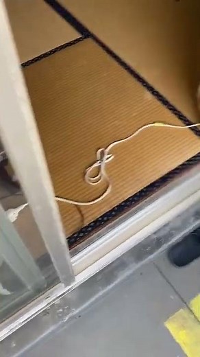 マンション窓サッシ戸車交換【施工後】