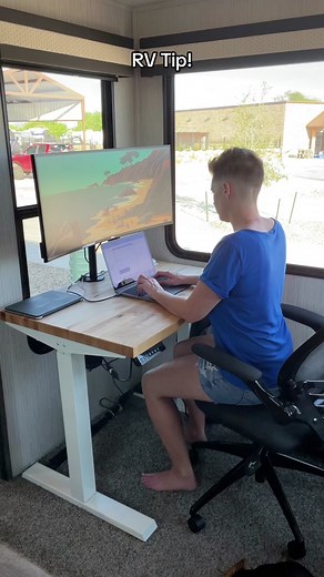 RV Sit-Stand Desk Ideas for Your Home Office on the Go!