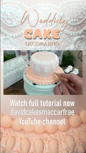 Cake decorating lace piping techniques - Vintage Cornelli lace piping on a fondant wedding cake