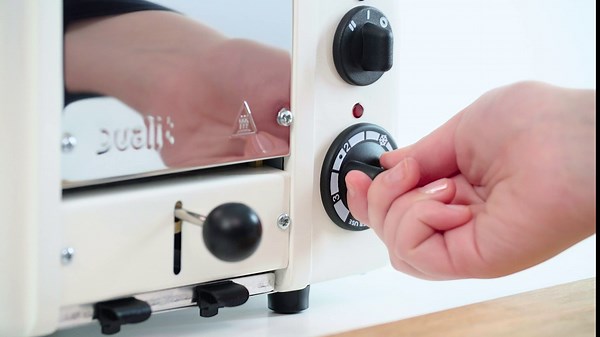 Dualit Classic Sandwich Cage for Dualit Classic Toasters | 1 x Sandwich Cage To Make Toasted Sandwiches In Your Dualit Toaster | Sandwich Cage With Drip Tray | Ideal Sandwich Toastie Maker Accessories