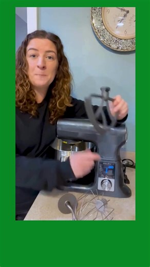 Magic in the Mixing! ✨ The Deluxe Stand Mixer takes the guesswork out with presets that mix perfectly every time — no more under- or over-mixing! Plus, you can use Custom Mode with 8 speeds for all your favorite recipes. | Ian's Kitchen Time - Independent Consultant for Pampered Chef