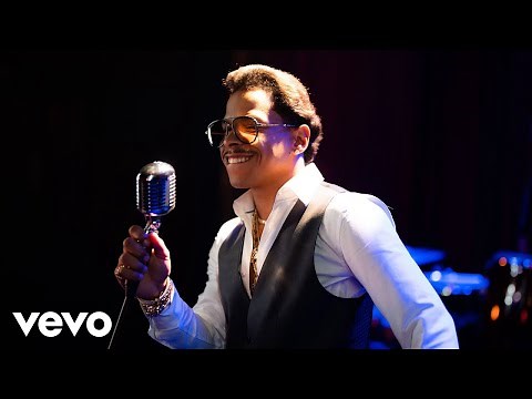 Jamby El Favo - Triste y Vacia (Video Oficial)