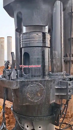 Understanding the Ring Piston Diesel Hammer DD105