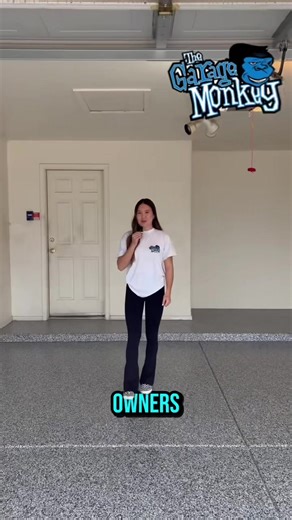 Upgrade your garage for less💥 ✨ 2-car garage — $1,700 ✨ 3-car garage — $2,500 Limited time only. Message us or click “Get Offer,” in bio! *For bare concrete only. Metallic coatings excluded* #epoxyfloor #garagetransformation #eastvalleyaz #gilbertaz #arizona