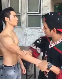 The yummiest job ever!😋😋😙 Wanna apply? | Random Hotties