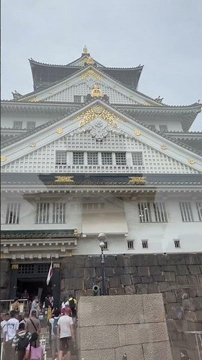 Visit the Osaka Castle