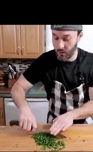 21K views · 803 reactions | Chicken Francese is the best! It's a delicious recipe with pan-fried, egg battered cutlets in a lemony, white wine butter sauce. PRINT RECIPE: https://www.sipandfeast.com/chicken-francese/ | Sip and Feast | Facebook