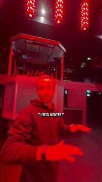 On visite une boîte de nuit pensée comme un appartement