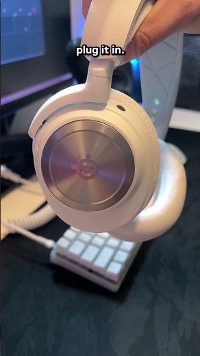 #shorts Arctis Nova Pro Wireless now in WHITE 🤍#steelseries #gamingheadset #headset