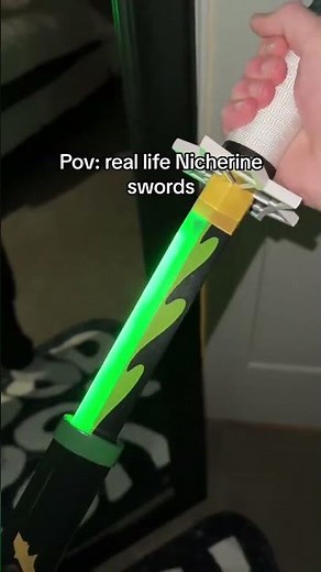Real Life GLOWING Demon Slayer Nichirins 😱😍