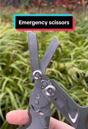 Emergency scissors @Faireach&Chiclew #shesrs #scissors #campingequipment #camping #ourdoors