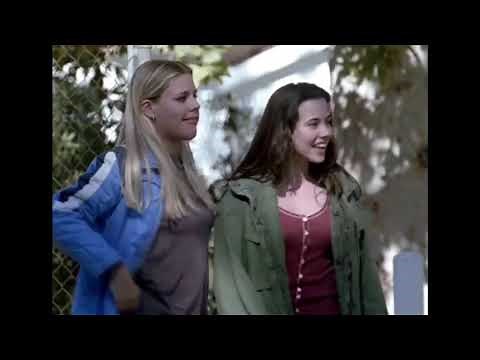Kim & Lindsay scenes (Freaks and Geeks) part 1