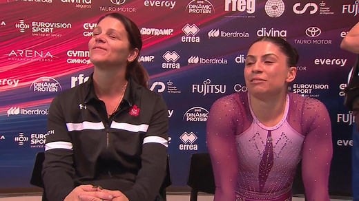 It's a PERFECT 10 for Horizontal Displacement for @soph_methot! 🇨🇦 ...and a place on the podium with 🥉! #TRAWorlds2025 #Gymnastics | International Gymnastics Federation - FIG