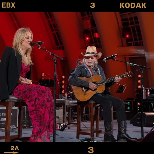 Willie Nelson & Sheryl Crow Perform "Far Away Places" | Old But Gold