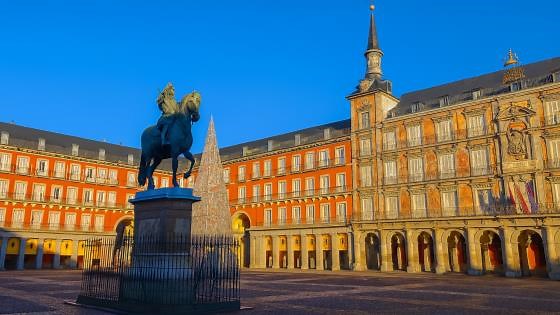 Walking Madrid Spain – City Tour of the Capital (4K)