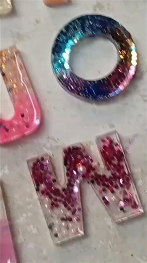 Personalize your keys with a touch of sparkle nd color 💖✨ #resin #handmade #keychain #trendingshorts