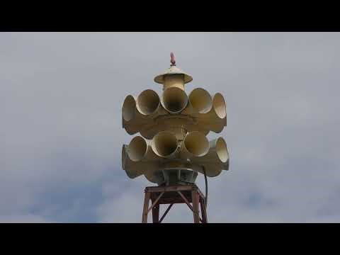 Federal Signal 2T22, Herman, MN | 2 min. Alert - 10/1/25 (4K)