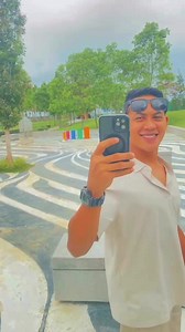 Bismillahirrahmanirrahim Hai cinta terakhir saya . terlalu banyak kenangan awak dengan saya kita kenal dari awal 2017 sampai 2019 kita bercinta tapi kita mula lost contact pada 2019 akhir tahun . nak dikataa jodoh kembali zaman belajar kita kembali bercinta pada Mei 2024 bertunang 7 disember 2024 . ujian selama kitaa lalui tak pernah ada kecuali masa . Apa apa setiap perjalanan kitaa nak bina masjid sama sama awak selalu cakap SABAR OKAY CINTA. . TUNGGU SAYA OKAY . . SAYA NAK HALALKAN AWAK . . b