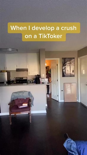 Been happening a lot lately #tiktokcrush #shesamazing #fcuk #sofar #livetofaraway