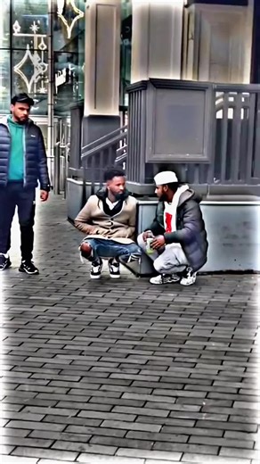 Blind Barber Makes Every Haircut Unique