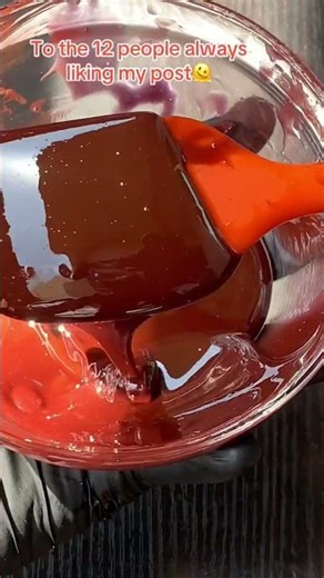 How to make lipgloss #howtomakelipgloss #lipgloss #lipglossbusiness