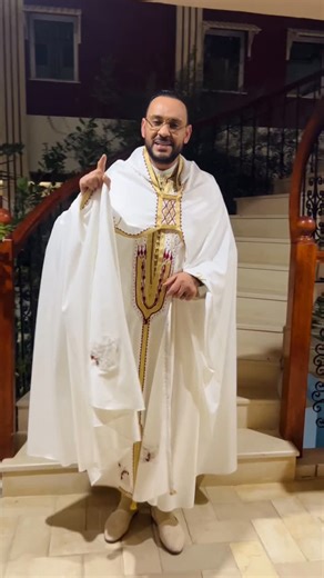 Cheb Bachir Officiel on Instagram‎: "الوهرة التونسية ❤️🎤🫶🏻 👔 @balti.homme 👔"‎
