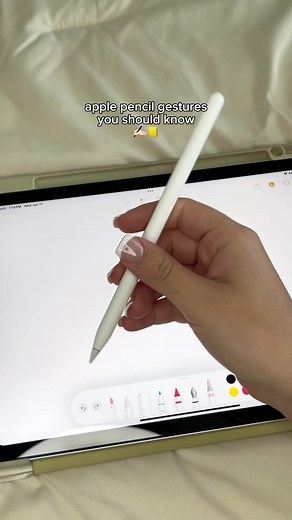 apple pencil gestures you should know! ✍🏻 here are some apple pencil tips & tricks 📒 #applepencil #applepenciltips #apple #ipadtips #ipad #ipadair #ipadpro #appletips #scribble