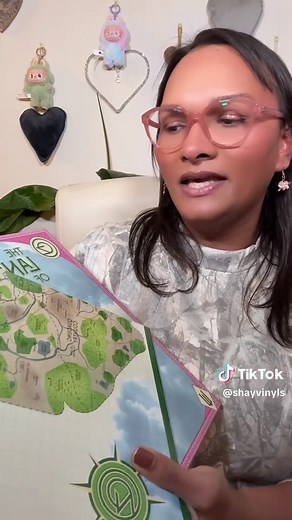 Unboxing HMV Exclusive Vinyl of Wicked For Good