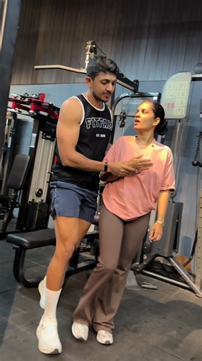 මම ප්‍රශ්න වලට කැමති නෑ ,එත් … ප්‍රශ්න මට කැමති 😇 #TrainWithPiyumal #nugegoda #ITrainGym