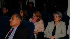 100.000 de veghe sub rafturi (volume). Seminarul Al. Myller din Iaşi, cea mai mare bibliotecă de matematică din România şi din Estul Europei