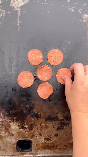 The ONLY Pizza Roll YOU Need In Your Life Is The Easy Real Greasy Kind 😜 you know like ones from when we were kids? Let me show you how to make pizza rolls with Kara from @scaleandtailor . . . . . #Pizza #Rolls #PizzaRolls #CookingVideo | Scale and Tailor