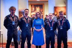 Hungarian astronauts trained in isolation, sleep deprived, and with maths problems