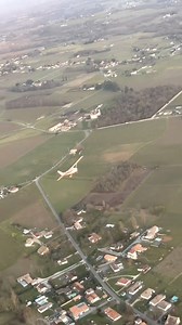 Here are more things to know about Cessna 172 ✨🛫 1. The Cessna 172 holds the record as the most produced aircraft in history. With over 44,000 units built since its introduction in 1956, it has surpassed any other type of general aviation aircraft. 2. In 1958, Robert Timm and John Cook set a world record for the longest flight by a single-engine aircraft using a Cessna 172. They flew continuously for 64 days, 22 hours, 19 minutes, and 5 seconds, refueling in the air during the flight. 3. The Ce