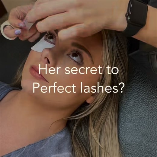 Elevate your lashes to a new level with Deka Lash's customizable extensions. Book today and discover the secret to head-turning lashes! ✨💖 | Deka Lash Woodbury