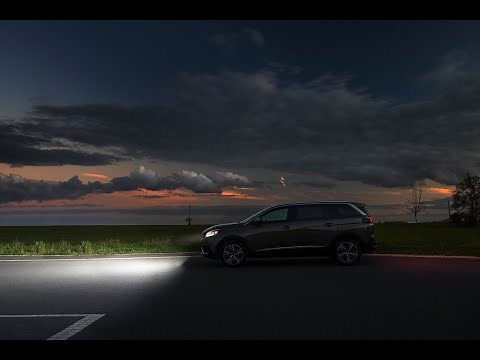 PHILIPS X-TREME VISION PRO150 - Striking brightness for extra safety