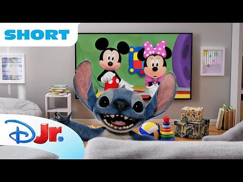 Mickey Mouse and Stitch Do the Hot Dog Dance! ❤️💙 | Mickey+ Shorts | ‪@disneyjr‬​