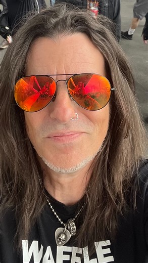 RACHEL BOLAN on Instagram: "This is fantastic news! We reached our goal and then some! Thanks to all who donated, to Field Roast for participating, to Ryan, Mallory and Rachel the turkey for asking me to be involved. #Repost @lifewithpigsfarmsanctuary with @use.repost ・・・ Today is World Kindness Day, and we believe kindness should extend to everyone. These are our turkey friends - gentle, curious souls who love cuddles, sunshine, and being part of a family. Thanks to the incredible generosity of