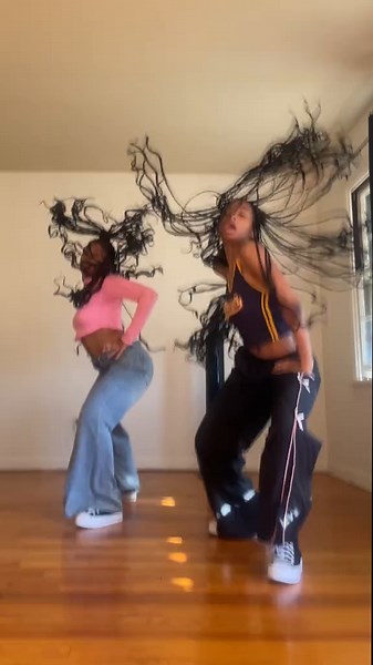 FUTW Dance Cover by LISA: K-Pop Choreography