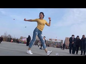 魔性音乐！配一跳就停不下来的鬼步舞，一整天都精神！