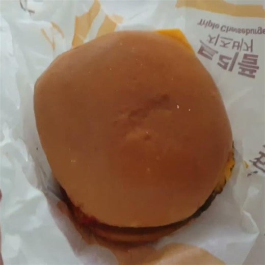 Best Eats at Mangwon Station, Seoul Line 6: August 2025 Triple Cheeseburger - McDonald's Mangwon ...