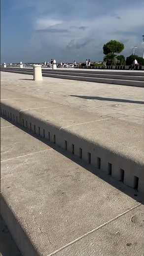 Sea Organ.Zadar, Croatia 🇭🇷The Sea organ is object which plays music by way of sea waves and tubes