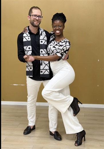 Enjoy the dance ✨🇦🇴🇵🇱 Dancers: Bráulia Chieta & Krzysztof Kozak 🎵 Na Passada –BRUNO IVO ft. DJ CHUCHODKNY #brauliachieta #fyp #foryou #kizomba