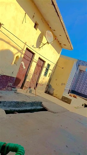 mujhko hui na khabar #blogger #vbloger #vlogs